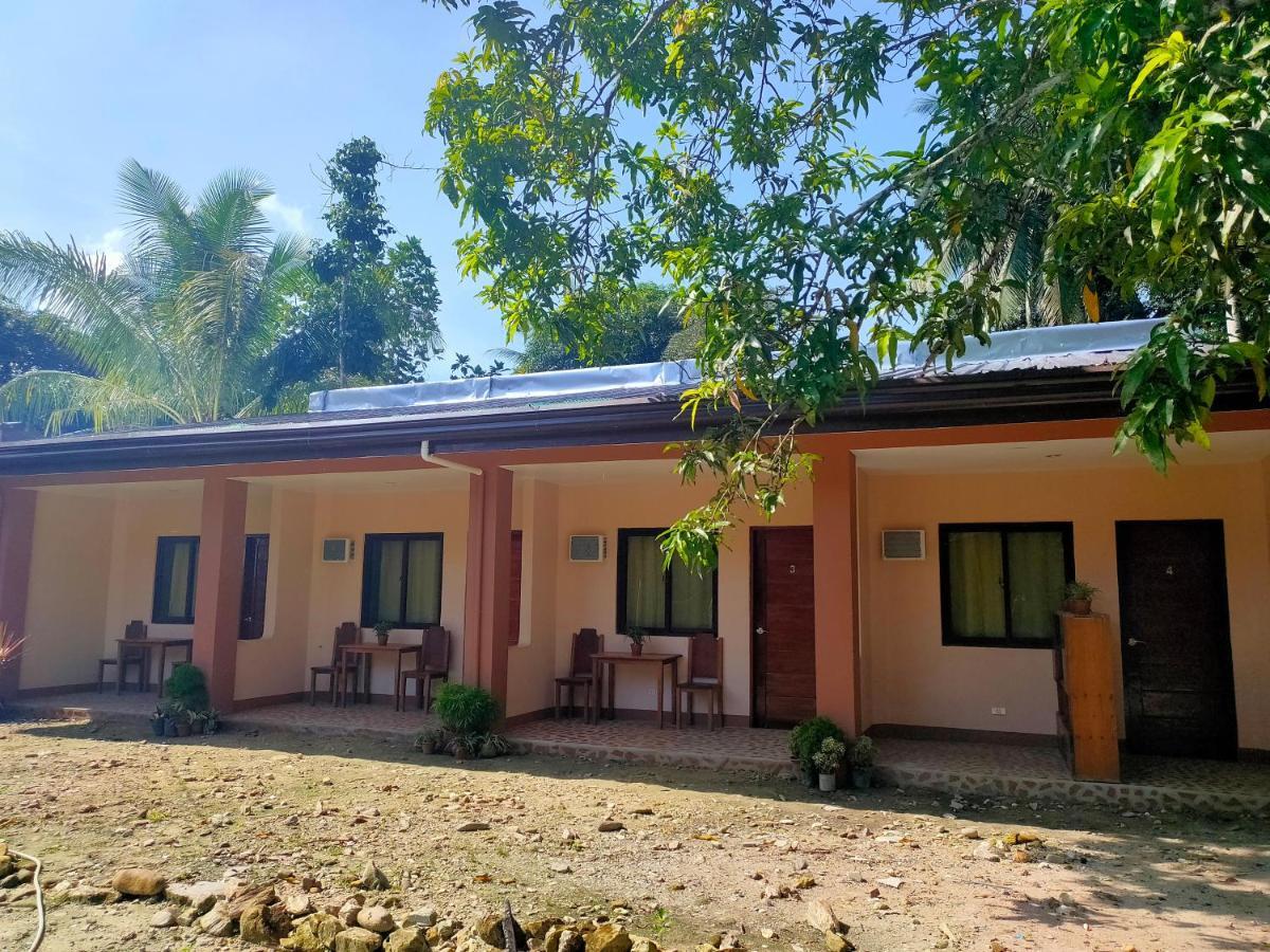 Two Season Tourist Inn San Vicente  Buitenkant foto